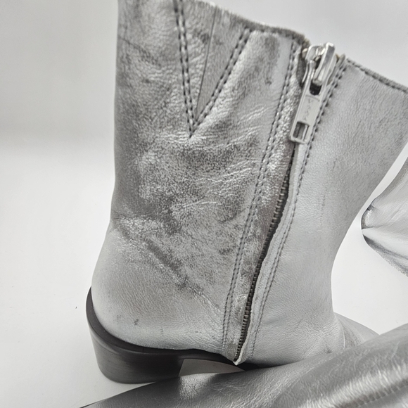 Madewell Darcy Ankle Boot Silver Metallic Stacked Heel Zip-Up Size 9 - Picture 4 of 16